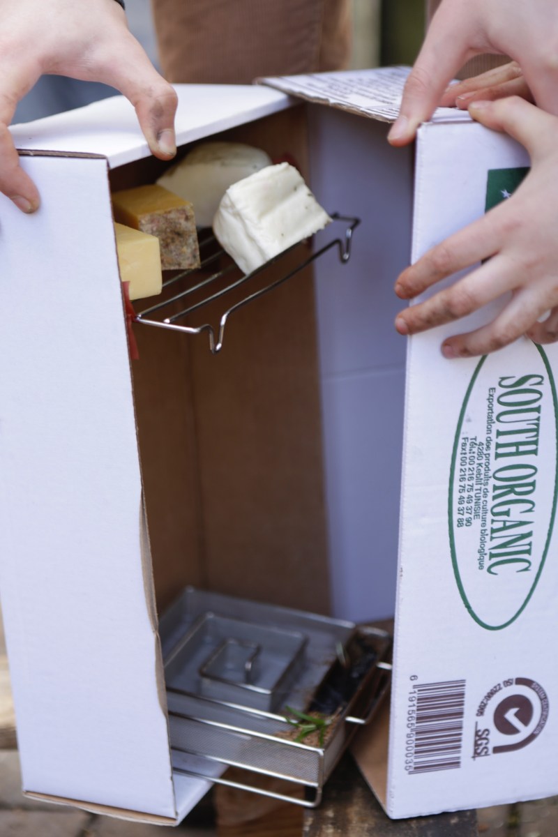 closing the smoke box